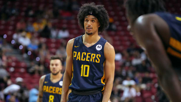 Indiana Pacers forward Kendall Brown